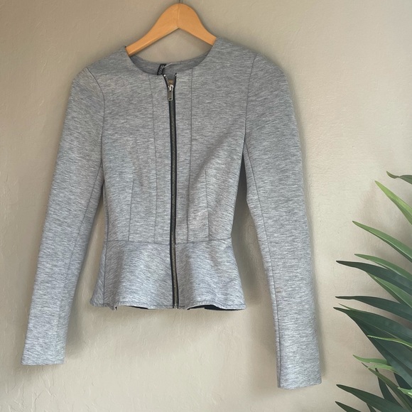 Zip up gray blazer - Picture 2 of 2